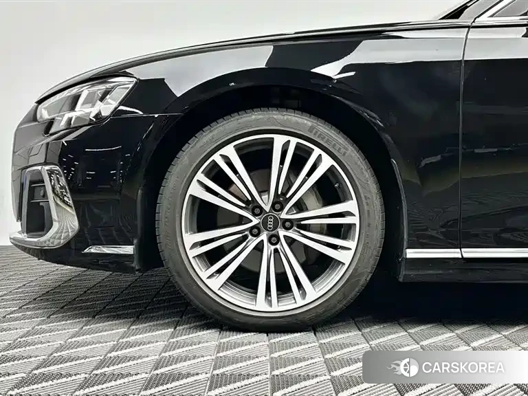 Audi A8 id 4515347 из Китая 11