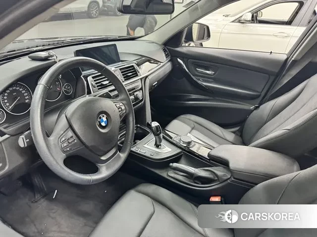 BMW 3 Series (F30) 2018 Черный из Кореи, фото 6