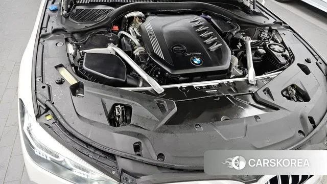 BMW 8 Series (G15) id 3556842 из Кореи 16