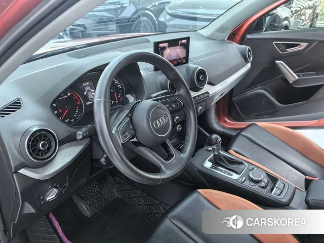 Audi Q2L id 4320989 из Китая 11