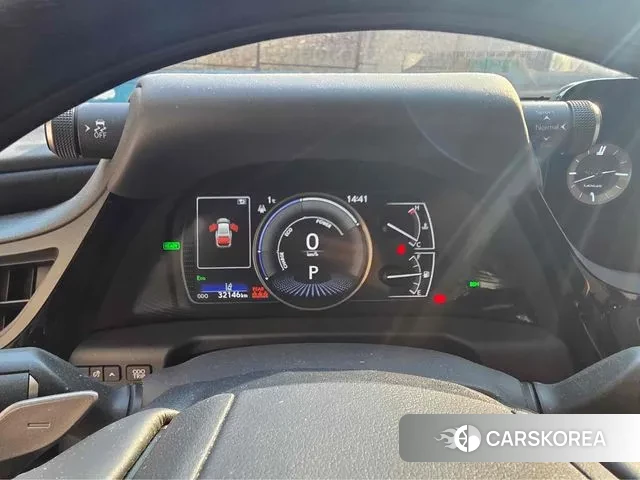 Lexus ES300h 7th generation id 3615109 из Кореи 7