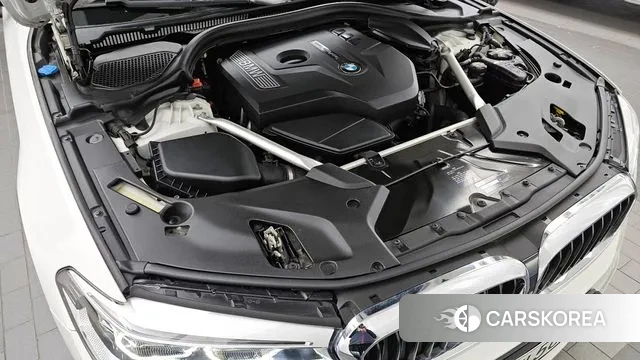 BMW 5 Series (G30) id 3434815 из Кореи 16