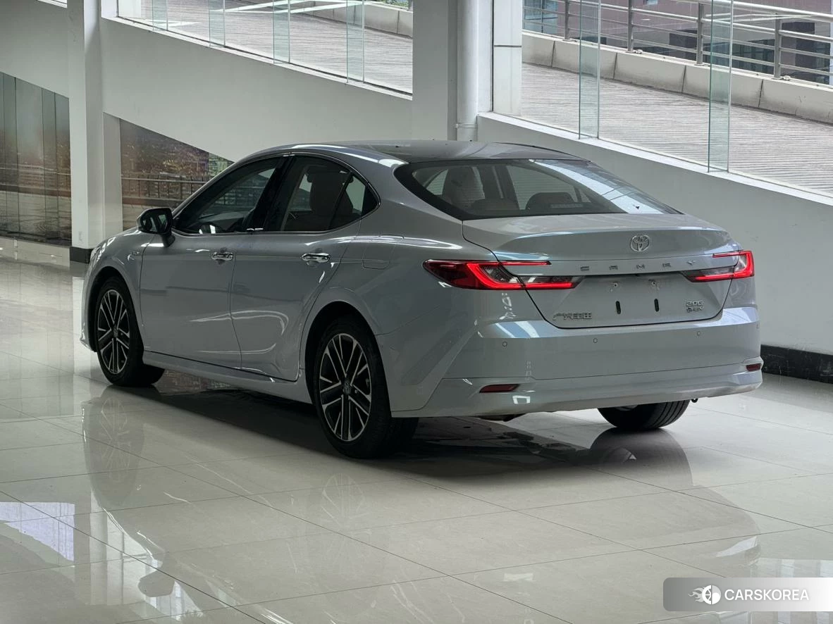 Toyota Camry id 4455197 из Китая 11