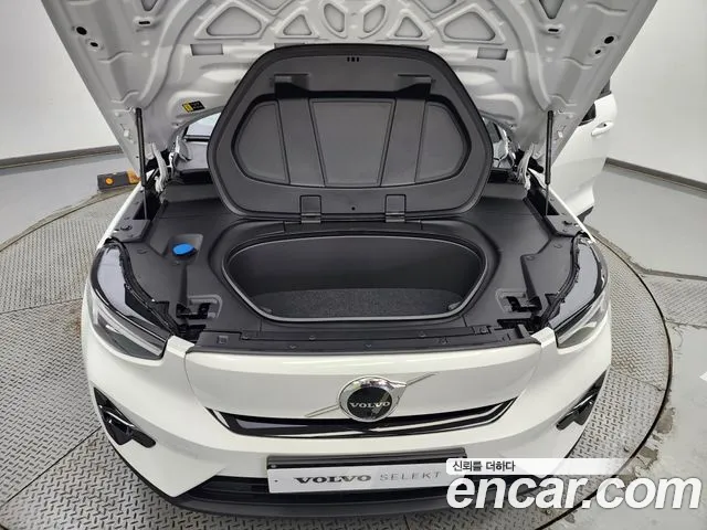 Volvo C40 Richards id 2734086 из Кореи 16