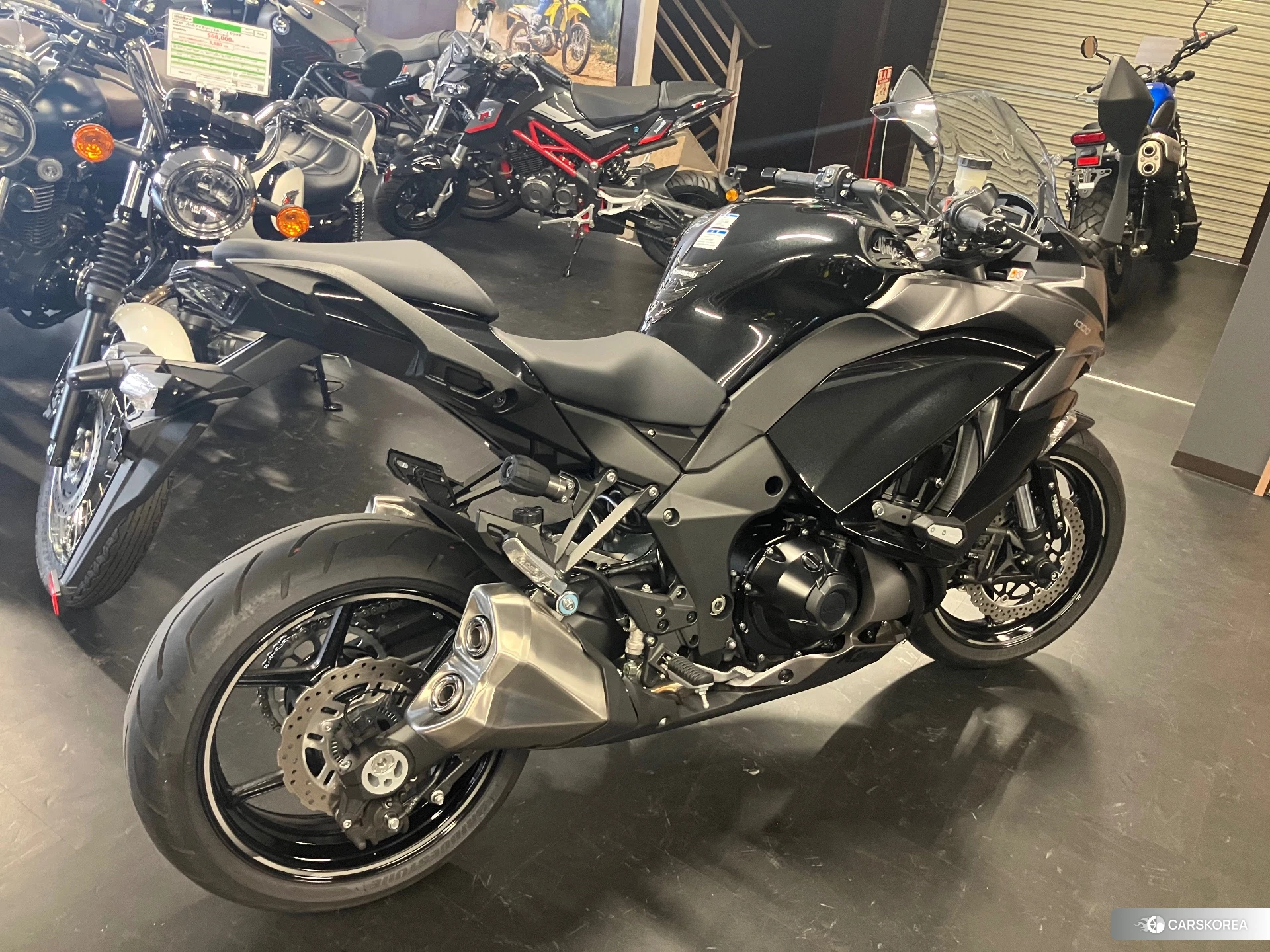 Kawasaki NINJA 1000 ABS id 3947602 из Японии 6