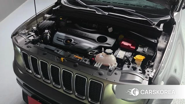 Jeep Renegade id 4232417 из Кореи 26