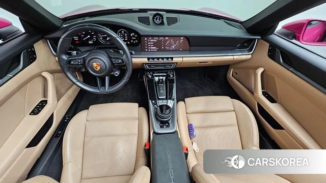 Porsche 911(992) id 4230282 из Кореи 32