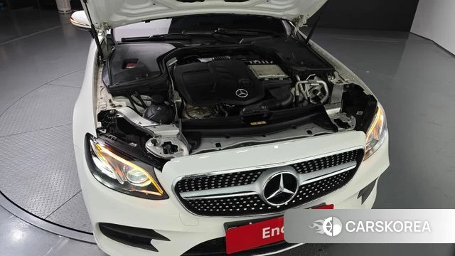 Mercedes-Benz E-Class W213 id 4196944 из Кореи 27
