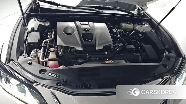 Lexus ES300h 7th generation id 3489515 из Кореи 16