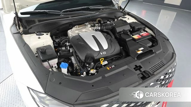 Hyundai The New Grandeur IG id 3872472 из Кореи 16