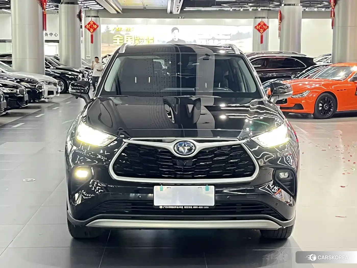 Toyota Highlander 2023 Черный из Китая, фото 6