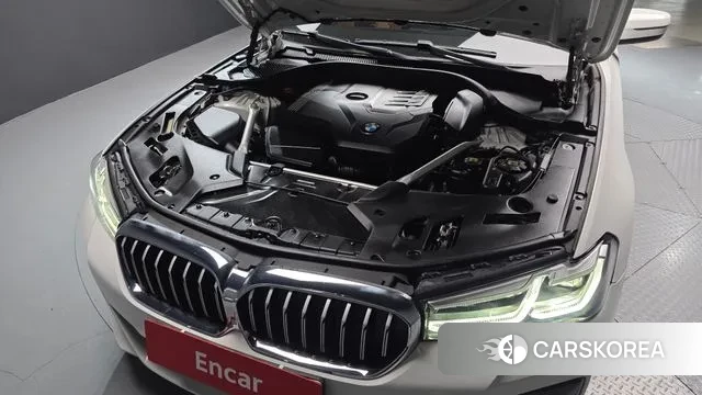 BMW 5 Series (G30) id 3519318 из Кореи 16