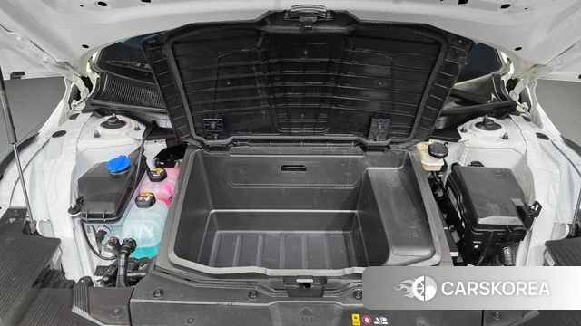 Hyundai Ionic 5 id 4893287 из Кореи 16
