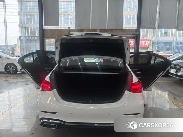 Mercedes-Benz Class C id 4307431 из Китая 15