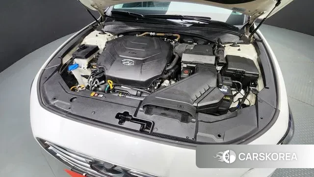 Hyundai Grandeur IG id 3045332 из Кореи 16