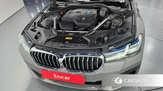 BMW 5 Series (G30) id 3764724 из Кореи 16