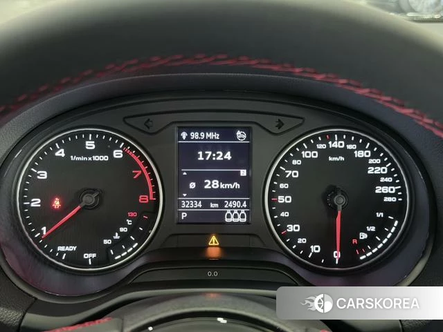 Audi Q2L id 4301152 из Китая 15