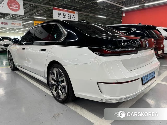 BMW i7 (G70) id 4834724 из Кореи 14