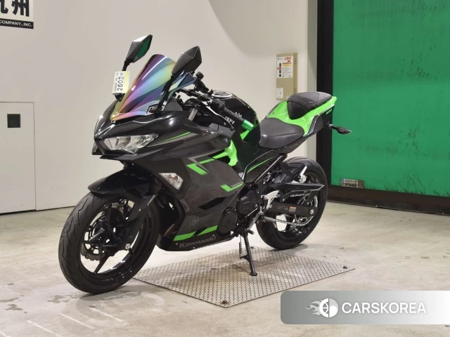 Kawasaki NINJA 400 2019 из Японии, фото 2