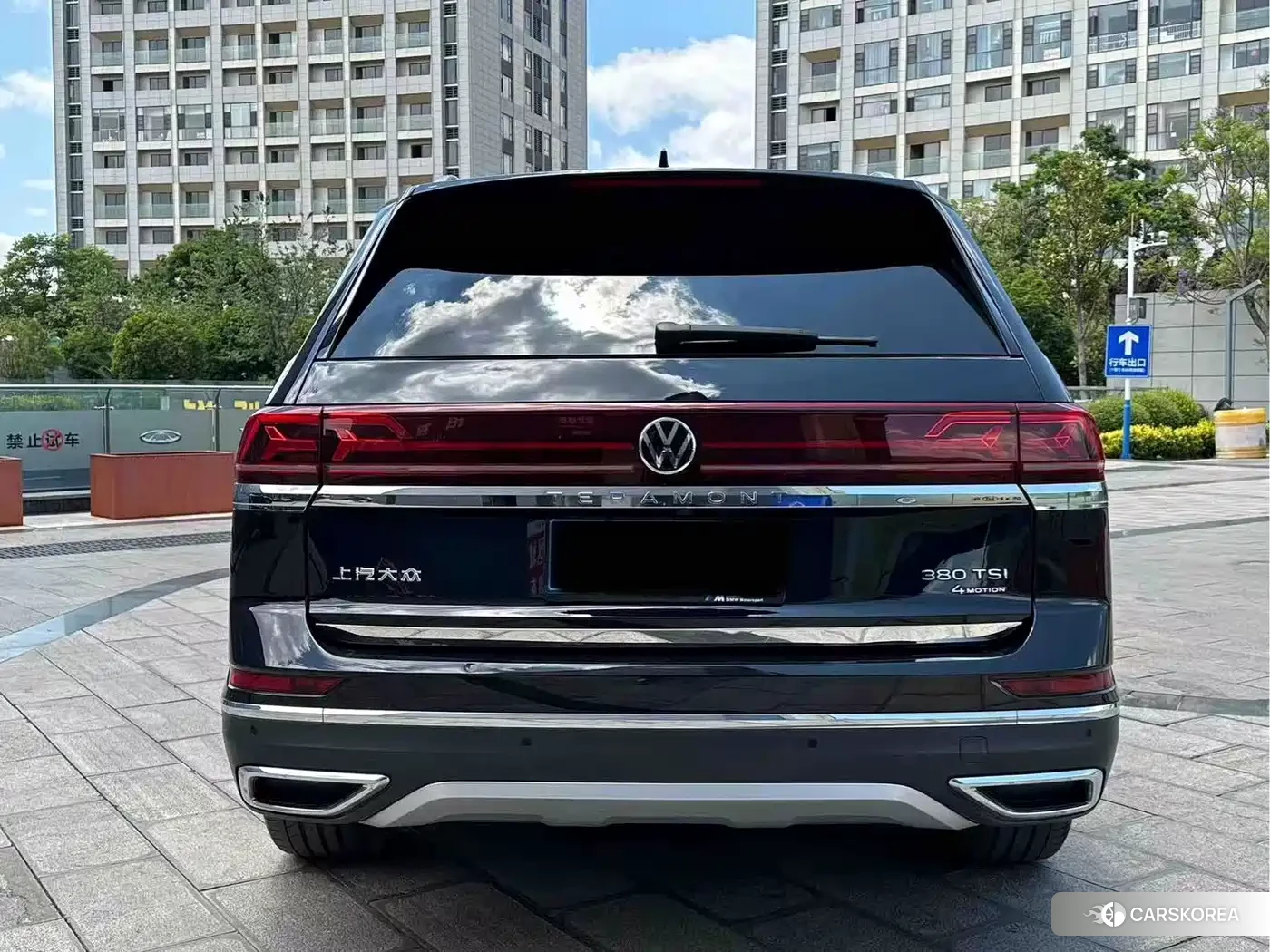 Volkswagen Touareg id 4600882 из Китая 16