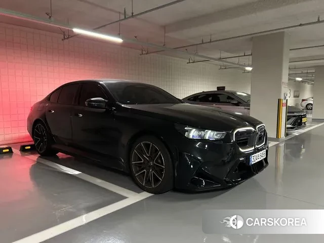 BMW M5 (G90) id 3277972 из Кореи 9