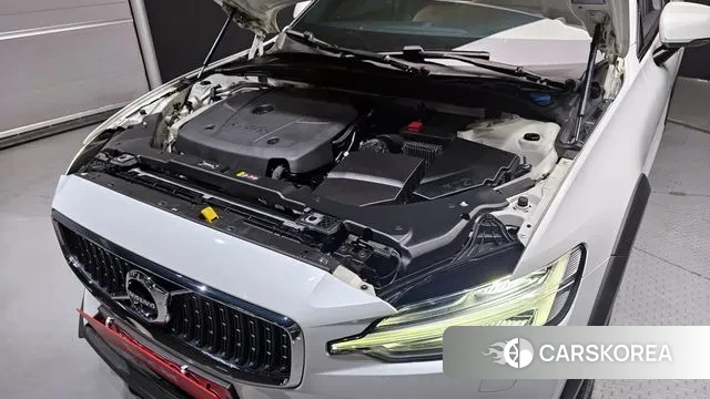 Volvo V60 Cross-Country 2nd Generation id 3112398 из Кореи 16