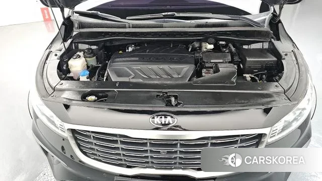 Kia The New Carnival id 3444935 из Кореи 16