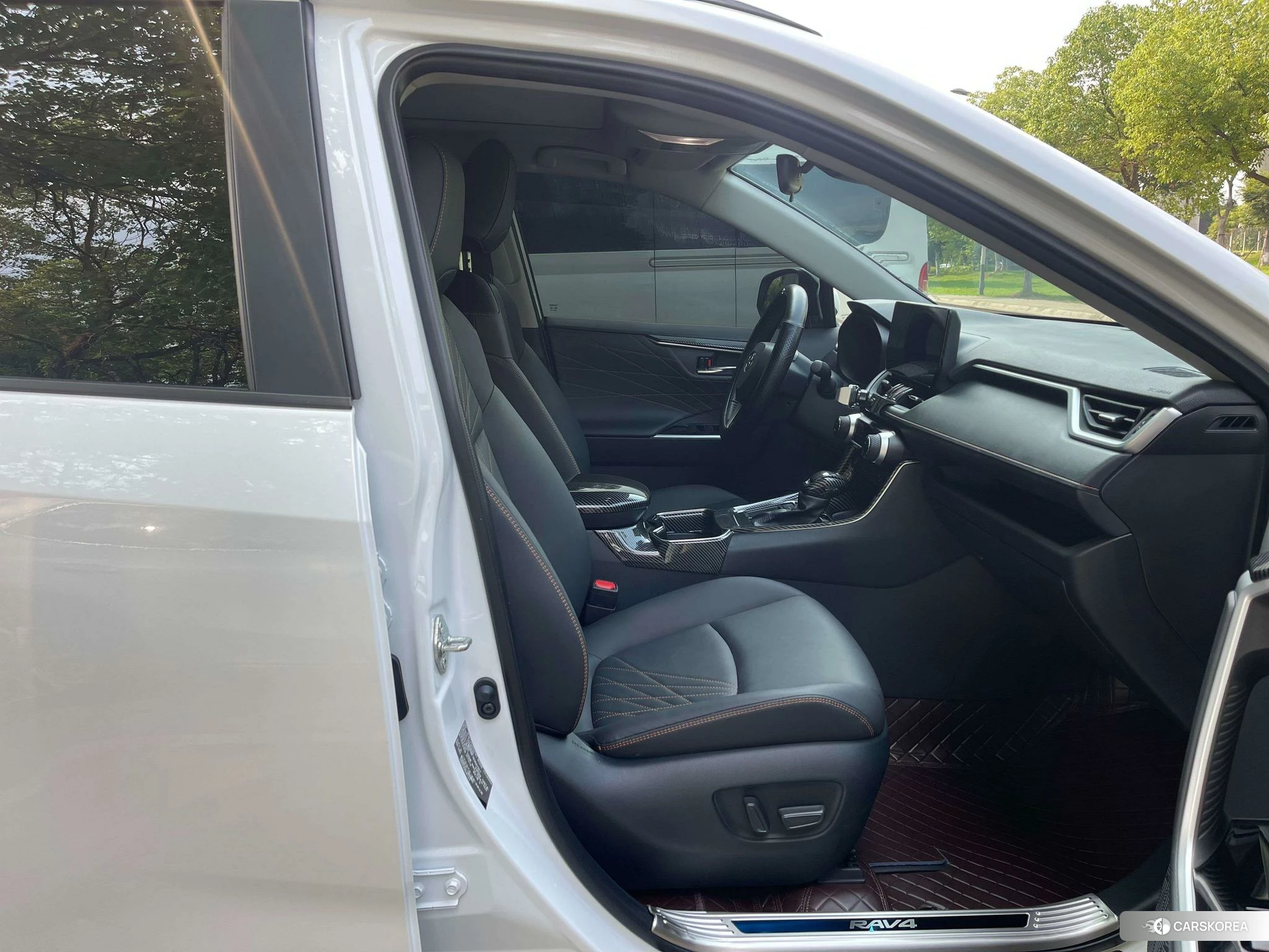 Toyota RAV4 Rongfang id 4512401 из Китая 17