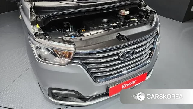 Hyundai The New Grand Starex id 3150199 из Кореи 16