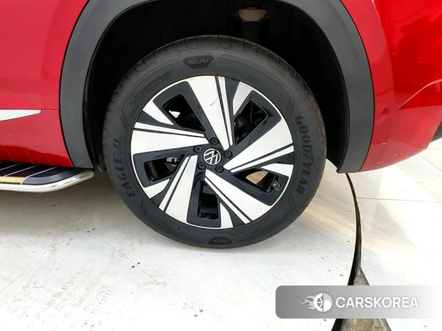 Volkswagen Tourang id 4208870 из Китая 16