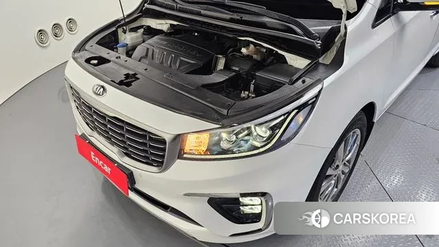 Kia The New Carnival id 3789168 из Кореи 16