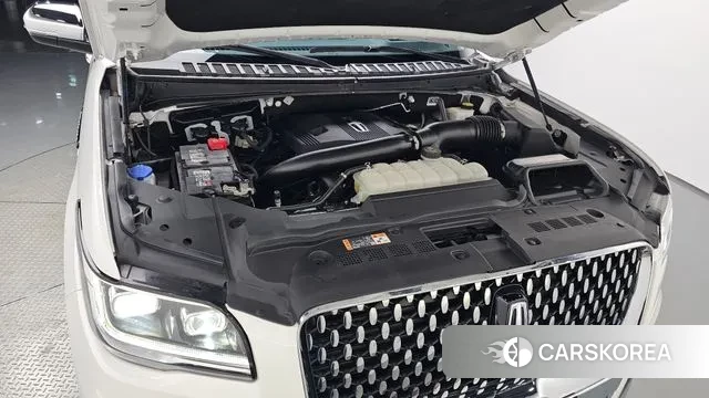 Lincoln Navigator 4th generation id 3447432 из Кореи 16