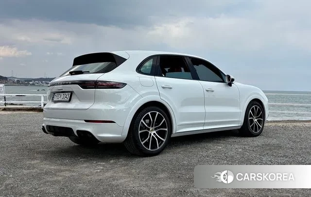 Porsche Cayenne (PO536) id 2457154 из Кореи 9