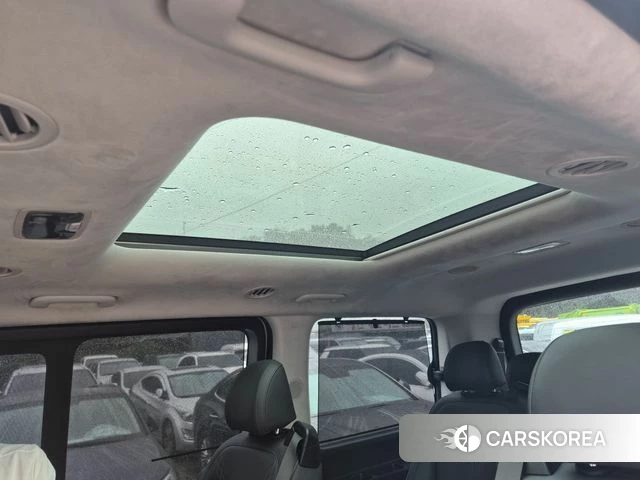 Hyundai Staria id 4485679 из Кореи 7