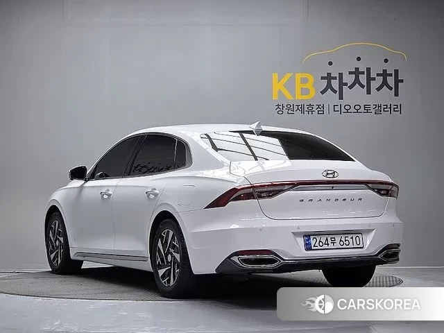 Hyundai The New Grandeur IG Hybrid id 3354647 из Кореи 16