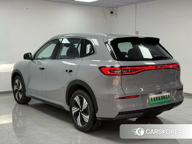 Geely Galaxy Galaxy E5 2025 Серебристо-серый из Китая, фото 6