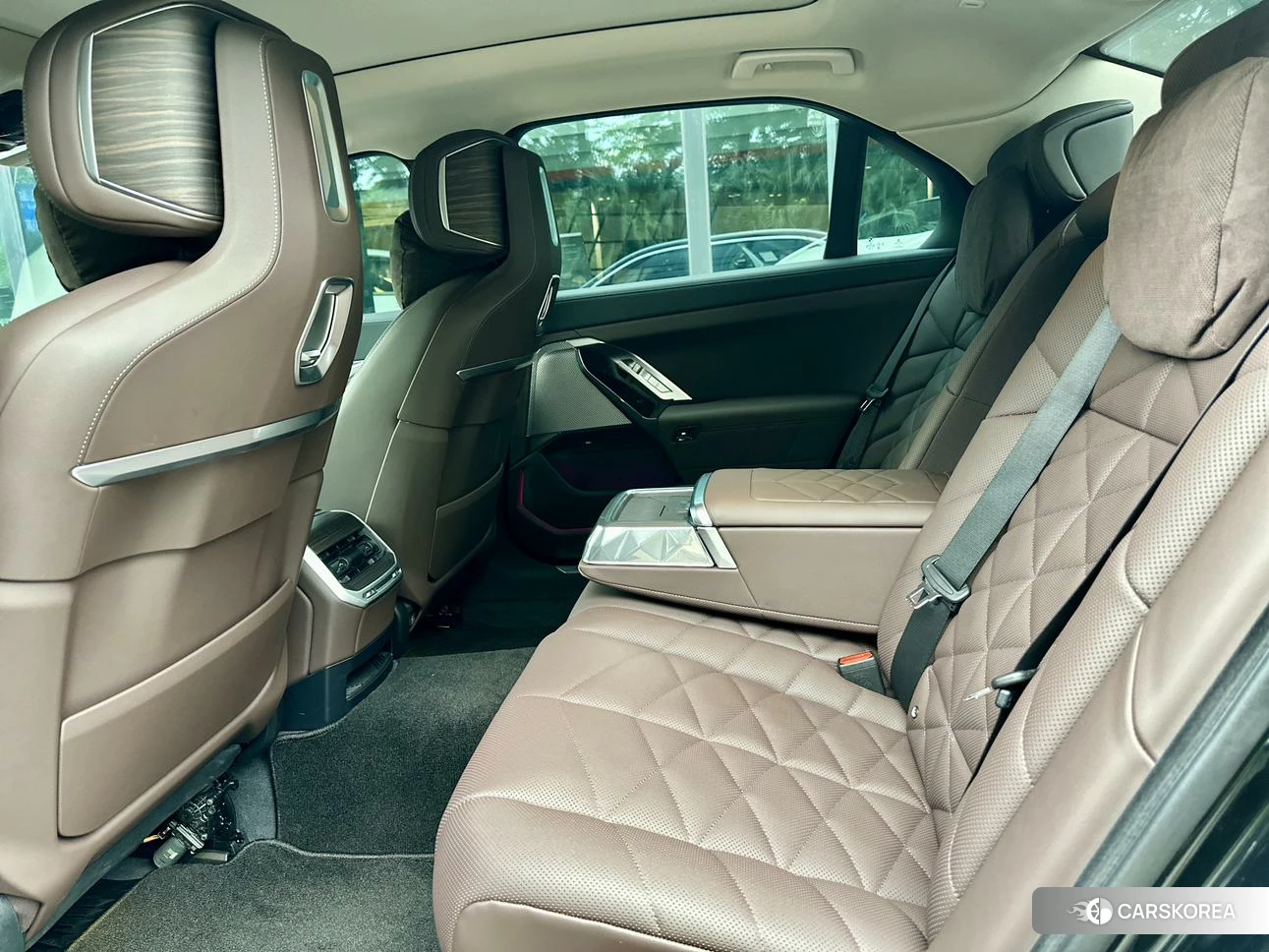 BMW 7 series id 4420153 из Китая 9