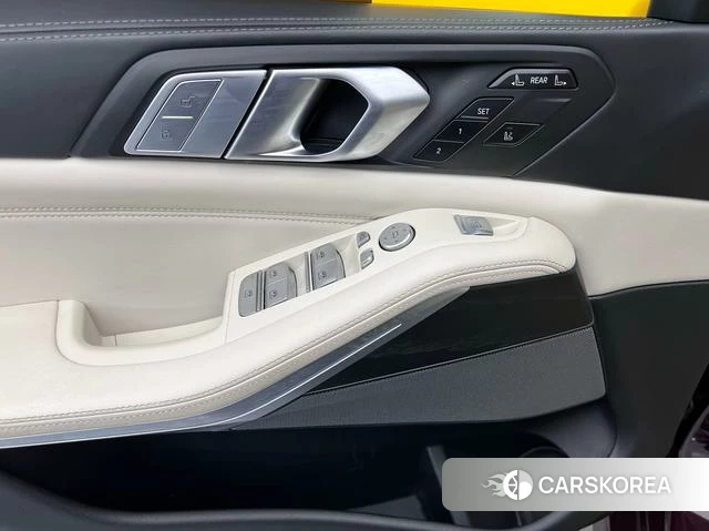BMW X7 id 4273192 из Китая 39