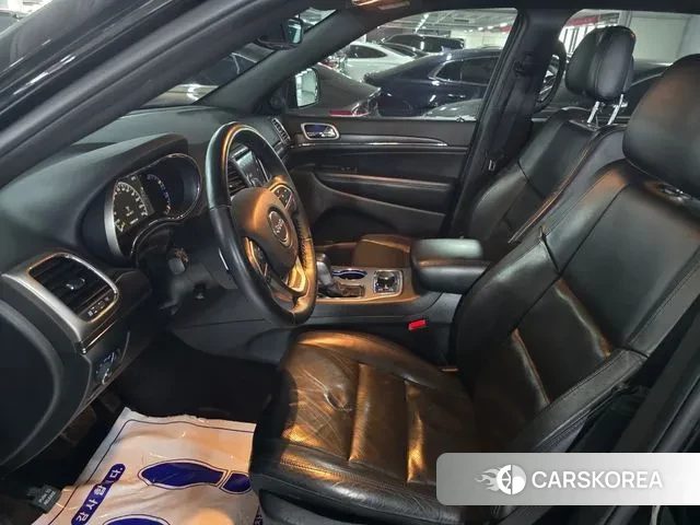 Jeep Grand Cherokee id 2971354 из Кореи 16