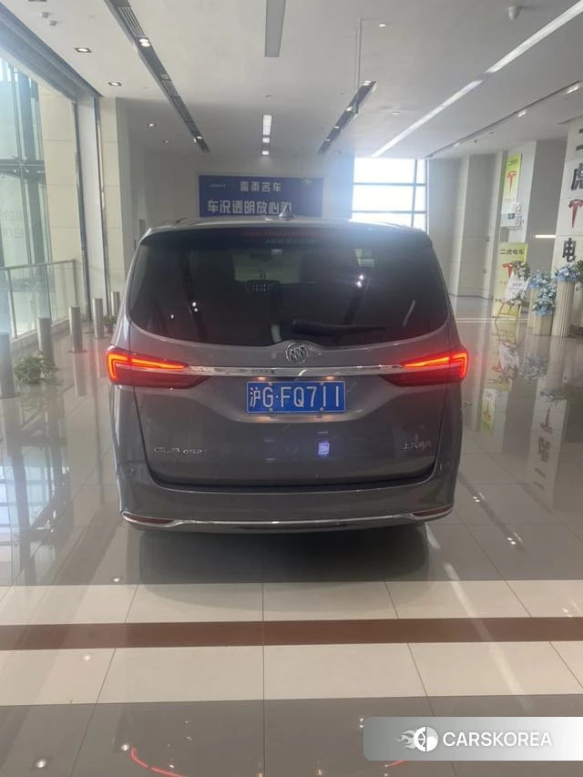 Buick GL8 id 4238475 из Китая 8