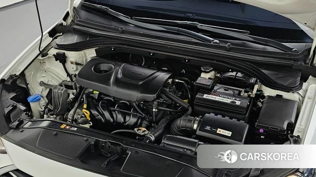 Hyundai Avante AD id 3886466 из Кореи 16