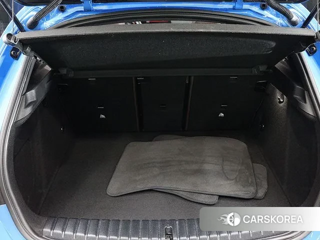 BMW 1 Series (F40) id 3570721 из Кореи 16