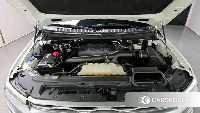 Ford Expeditation id 4280694 из Кореи 26