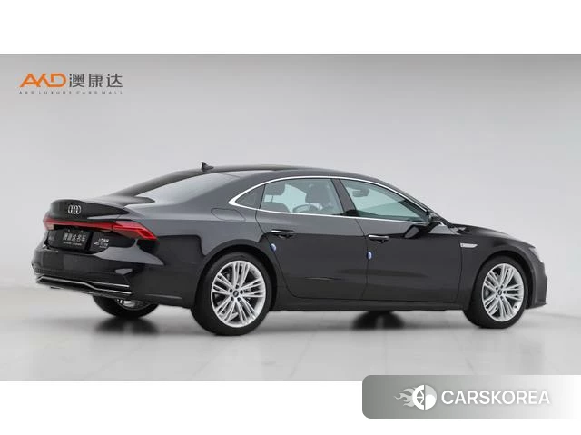 Audi A7L 2025 Черный из Китая, фото 6