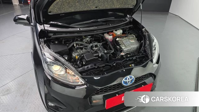 Toyota Prius C id 3936156 из Кореи 16