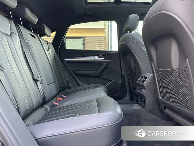 Audi Q5L Sportback id 3895939 из Китая 19