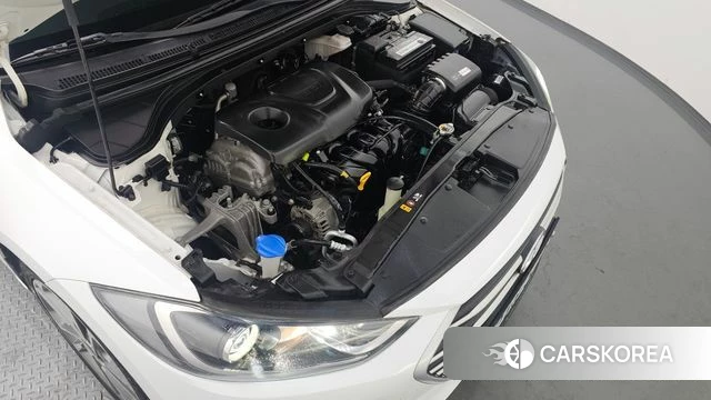 Hyundai Avante AD id 4378068 из Кореи 16