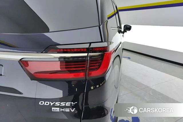 Honda Odyssey id 3840621 из Китая 13