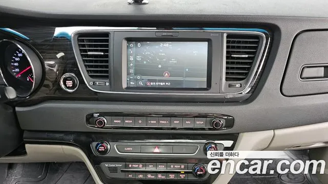 Kia The New Carnival id 2612103 из Кореи 16