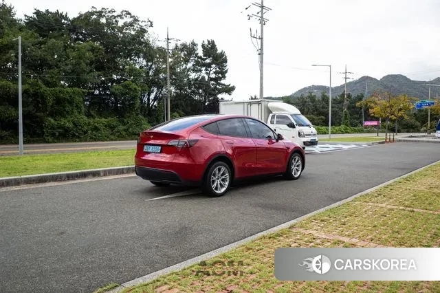 Tesla Model Y id 3288197 из Кореи 7